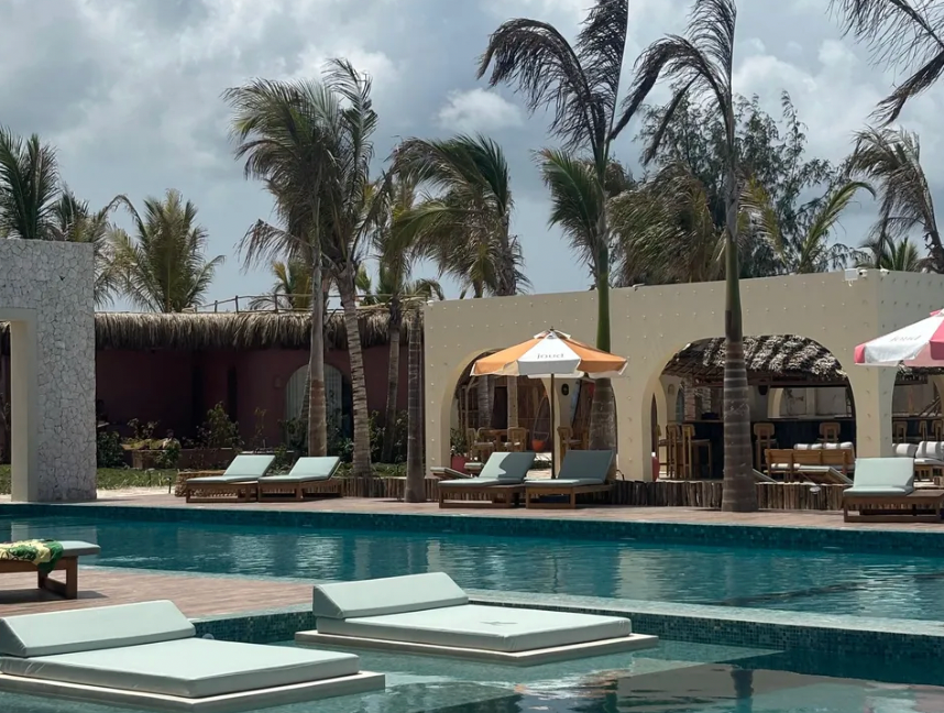 My Blue Star Retreat — Serengeti Safari & Zanzibar Beach Escape, 11–18 November 2026